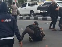 Banting Polisi, Mahasiswa yang Gelar Demo Ditangkap