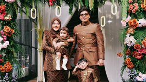 8 Foto Tedak Sinten Azura Anak Atta-Aurel, Penampilan Ashanty Bikin Salfok