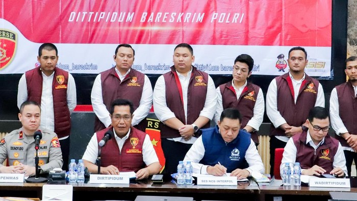 Bareskrim Bongkar Sindikat Bandar Judi Internasional