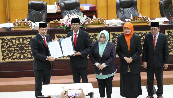 DPRD Kota Surabaya