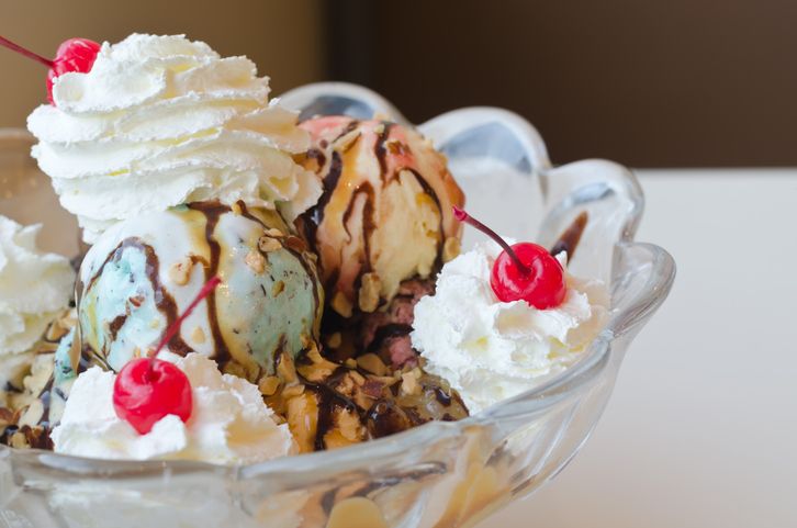 Ice cream sundae