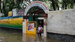 Hujan Monsun Picu Banjir hingga Ganggu Transportasi di Mumbai India