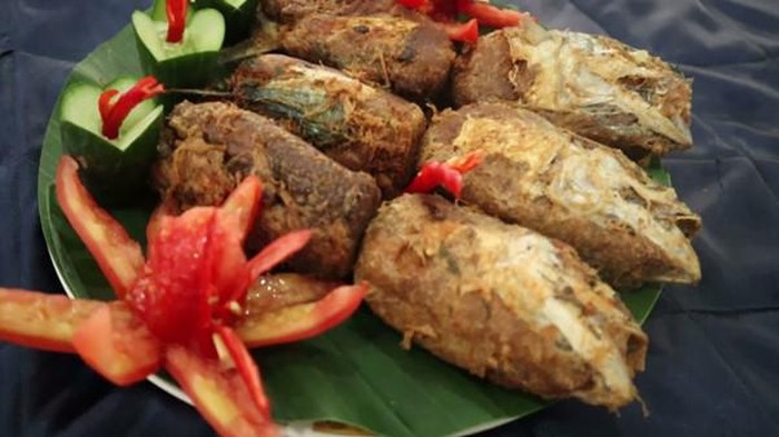 Ikan Panggang Geleng