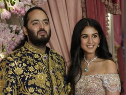 Bocoran Gaun Pengantin Radhika Merchant, Calon Menantu Crazy Rich Asian