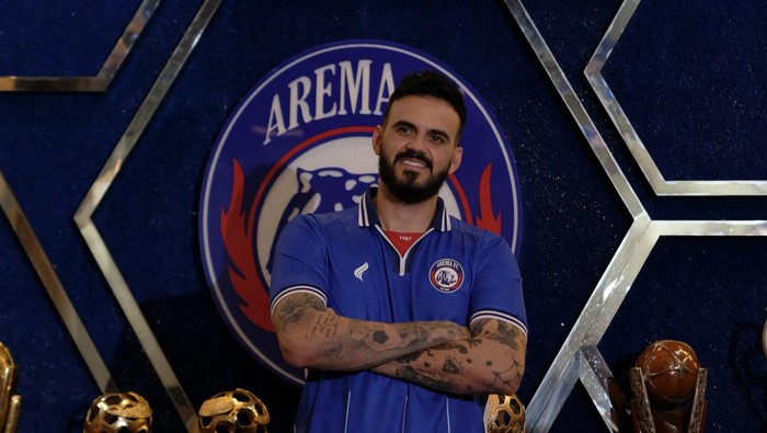 Kiper baru Arema FC, Lucas Frigeri