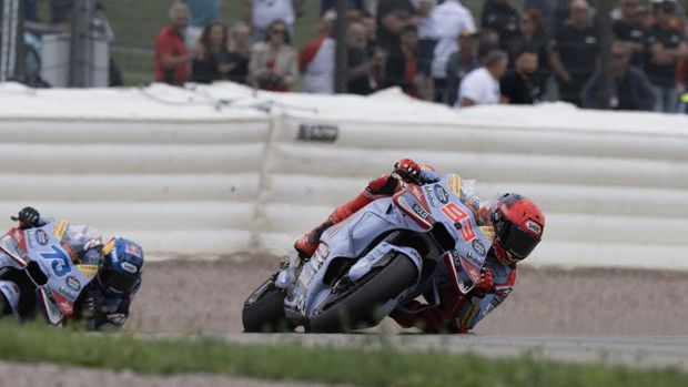 HOHENSTEIN-ERNSTTHAL, GERMANY - JULY 07:  Marc Marquez of Spain and Gresini Racing MotoGP rounds the bend during the MotoGP Of Germany - Race at Sachsenring Circuit on July 07, 2024 in Hohenstein-Ernstthal, Germany. (Photo by Mirco Lazzari gp/Getty Images)