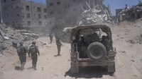 Militer mengatakan operasi dengan intensitas seperti itu perlu dilakukan karena Hamas mengubah wilayah sipil menjadi perangkap berbahaya. Delapan tentara tewas bulan lalu akibat satu ledakan.