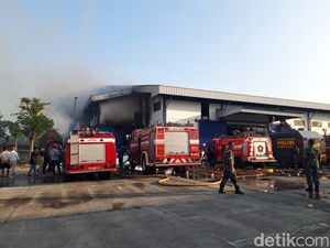 Pabrik Garmen Boyolali Terbakar, Belasan Karyawan Dilarikan ke RS Indriati