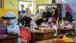 Semangat Siswa SD Masuk Sekolah Hari Pertama