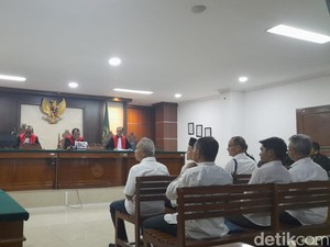 Korupsi PT Surveyor Makassar, Eks Kacab Divonis 9 Tahun Bui-Denda Rp 300 Juta