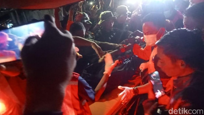 Tim SAR kembali menemukan korban tewas longsor tambang emas ilegal di Bone Bolango.