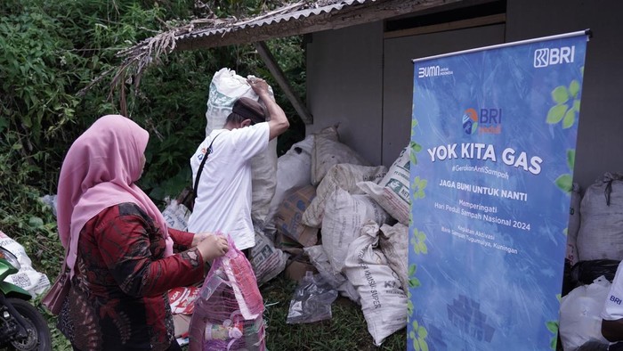 Upaya BRI Atasi Sampah