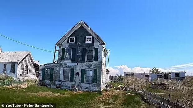 Youtube Peter Santenello via Daily Mail