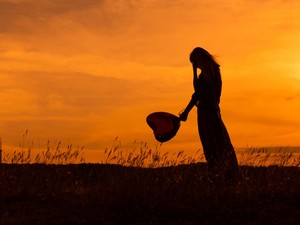 Harus Bagaimana Saat Cinta Bertepuk Sebelah Tangan?