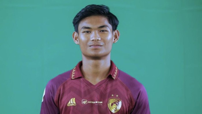 Bek PSIM Jogja, Edgard Amping saat berseragam PSM Makassar di Liga 1 2023/2024.