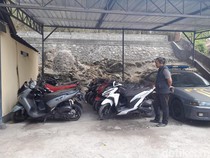Belasan Motor Diduga Hasil Curian Diamankan di Pelabuhan Lembar