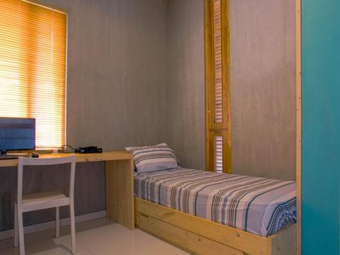 Biophilic Boarding House