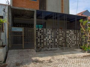 Inspirasi Kos-kosan Adem Minim AC di Surabaya yang Mendunia