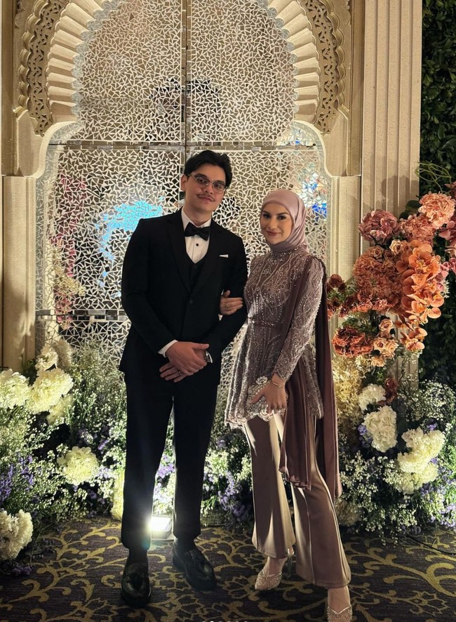 Setelah hamil dan melahirkan 2 orang anak, berat badan Irish memang sempat naik. Namun tampaknya wanita 28 tahun itu tetap berusaha untuk kembali menurunkan berat badannya dengan diet sehat. Foto: Instagram/@_irishbella_