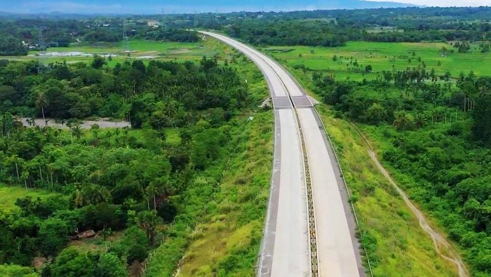 Dua ruas proyek tol Trans Sumatera yaitu Tol Ruas Padang-Sicincin dan Tol Ruas Sigli-Banda Aceh seksi I Padang Tidji-Seulimum bakal tersambung pada akhir 2024.