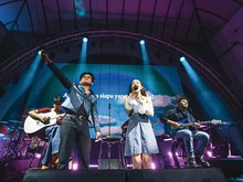 Juicy Luicy dan Adrian Khalif Bawa Kejutan di Konser Untuk Korban Sakit Hati Jakarta