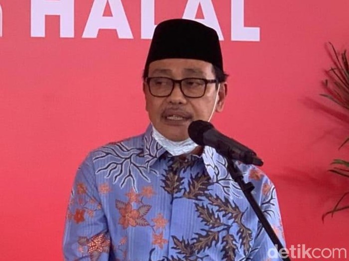 Ketua MUI Jatim KH Mutawakkil Alallah