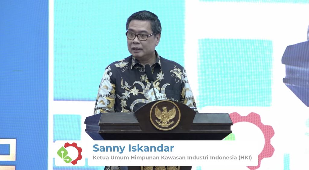 Ketua Umum Himpunan Kawasan Industri Indonesia (HKI), Sanny Iskandar saat memberikan sambutan dalam peluncuran Peraturan Pemerintahan No.20 Tahun 2024 tentang Perwilayahan Indsurti. (Tangkapan Layar Youtube Kemenperin_RI)