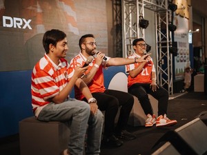 Mengingat Para Legenda Timnas 90-an Lewat Sebuah Jersey