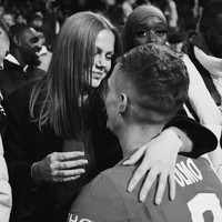 Dani Olmo jadi sorotan selama perhelatan Euro 2024. Menjelang laga Spanyol versus Prancis dalam semifinal, sang kekasih pun ikut diperbincangkan. Selagi pacarnya digadang-gadang jadi pahlawan, baru-baru ini mengaku tidak ingin bicara soal bola. Foto: Instagram @laurbaabla