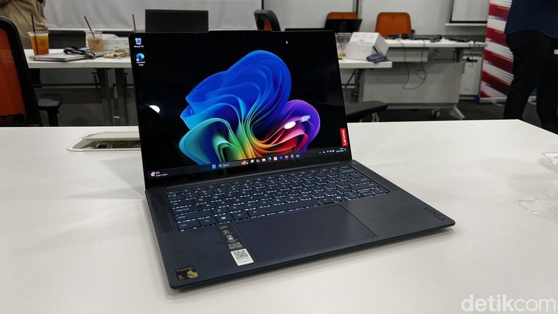Lenovo Yoga Slim 7x