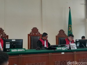 Profil Hakim yang Vonis Bebas Eks Bupati Langkat Terbit di Kasus Kerangkeng