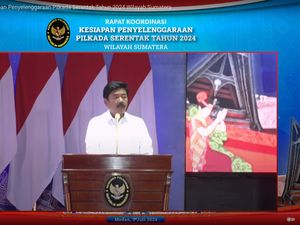 Menko Hadi Minta Pilkada Benar-benar Diawasi: Hubungan Emosi Sangat Dekat