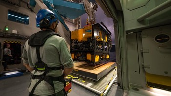 OceanXplorer memiliki kendaraan yang dioperasikan dari jarak jauh dengan kedalaman hingga 6.000 meter dan mampu menjelajahi hampir seluruh lautan. Foto: OceanX