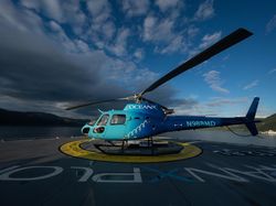 Intip Isi Kapal Canggih OceanX di Tanjung Priok