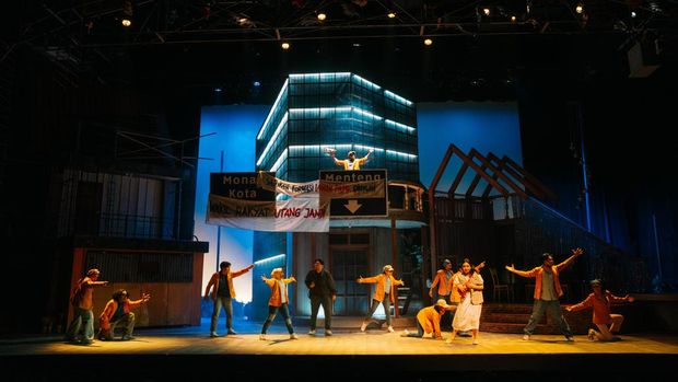 Panggung Musikal Keluarga Cemara Digelar di Ciputra Artpreneur Theatre, Jakarta.
