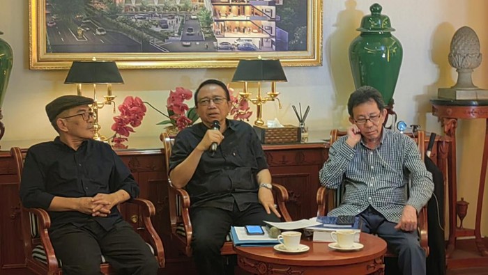 Pemegang saham Bank Centris Internasional (BCI), Andri Tedjadharma menegaskan pihaknya tidak pernah menerima dana Bantuan Likuidasi Bank Indonesia (BLBI).