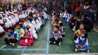 MPLS tidak hanya bertujuan mengenalkan lingkungan sekolah kepada peserta didik baru. Namun juga untuk membantu siswa baru beradaptasi dengan lingkungan sekolah dan sekitarnya, termasuk aspek keamanan, fasilitas umum, dan sarana prasarana sekolah. 