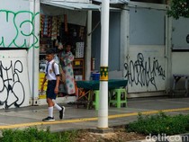 Duh, Kios PKL Dekat Tugu Proklamasi Jadi Korban Vandalisme