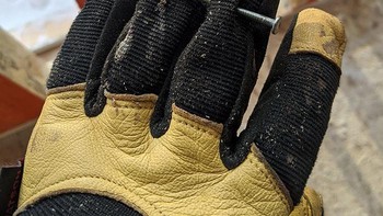 Hampir saja tertusuk. Foto: Bored Panda