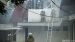 Penampakan Rumah Mewah di Menteng Kebakaran