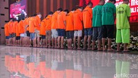 Kasatgas P3GN Polri, Irjen Asep Edi Suheri menyebut hampir 38 ribu orang ditetapkan tersangka kasus narkoba sejak pemberantasan pada periode September 2023 hingga Juli 2024.  