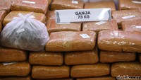 Selain itu sebanyak 2,1 ton ganja disita.  