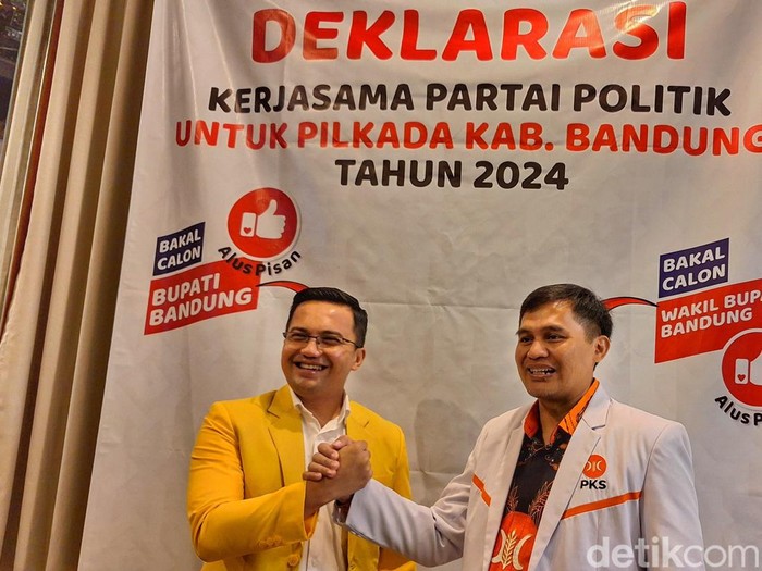 Sahrul Gunawan dan Gun Gun Gunawan saat berfoto bersama selepas kegiatan deklarasi Alus Pisan