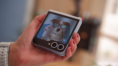 Menggenggam Samsung Galaxy Z Flip 6, Makin Keren dan Banyak Peningkatan