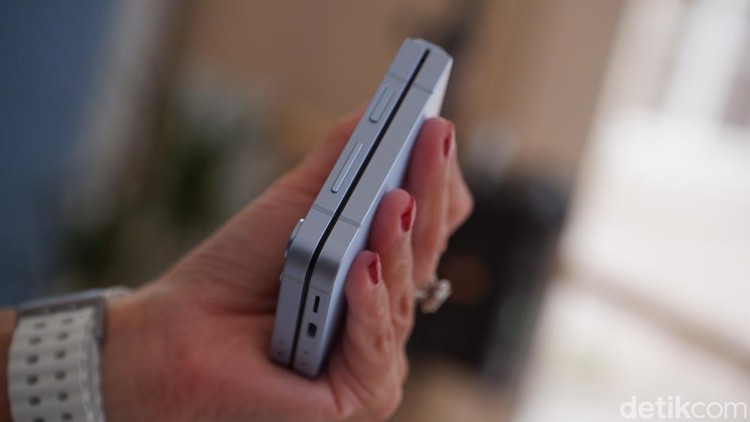 Samsung Galaxy Z Flip 6 Embargo