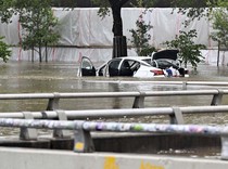 Banjir Dahsyat yang Tak Lekas Surut di Texas