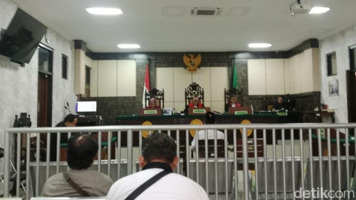 Sidang vonis kasus kecelakaan bus PO Haryanto dan mobil Pajero di tol Batang, Selasa (9/7/2024).