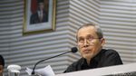 Tersangka Korupsi PLTU Bukit Asam Tertunduk Lesu