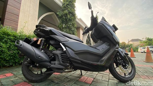 Yamaha NMax Neo.