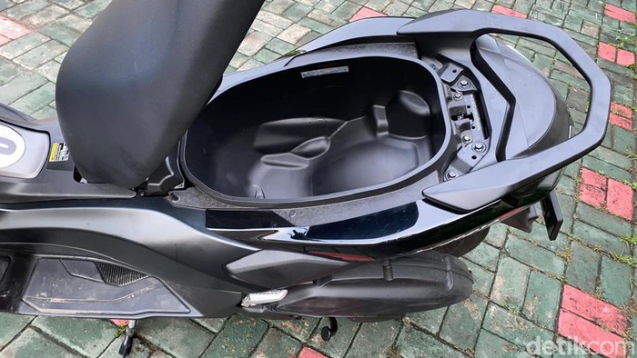 Yamaha NMax Neo.